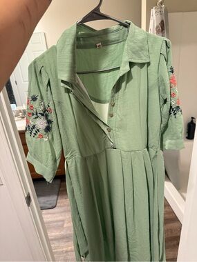 Light Green Embroidered Collared Women’s Dress